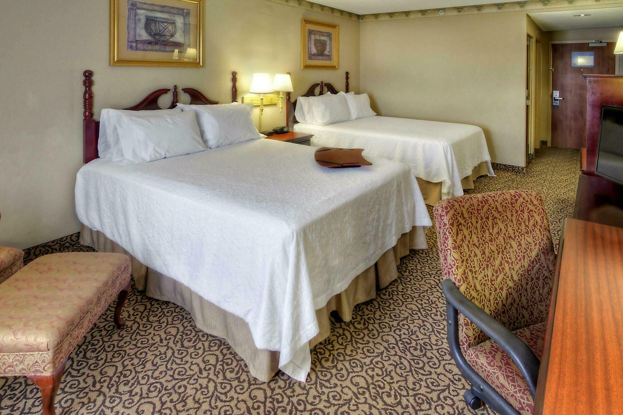 Hotel Hampton