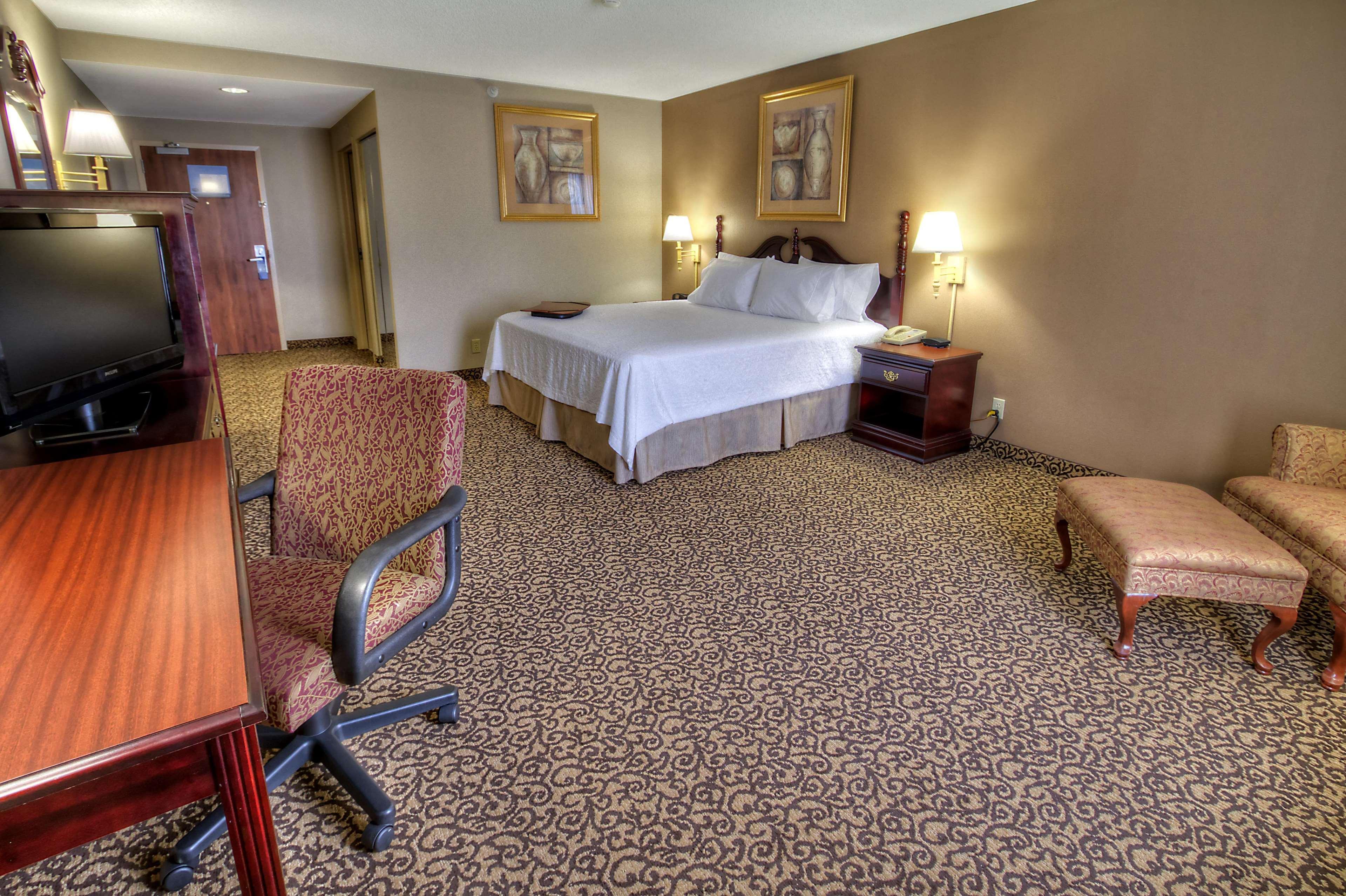 Hampton Hotel 3*